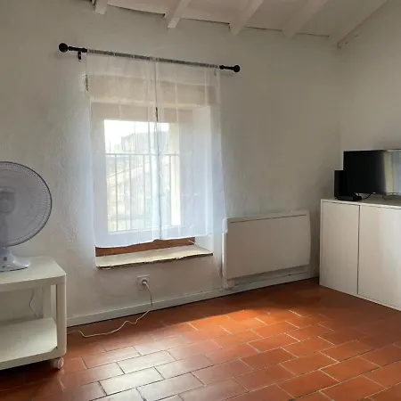 Appartement Pres Du Pont Du Gard شقة ريمولين